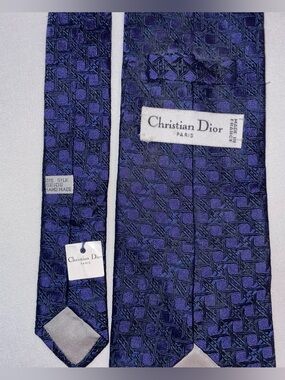 Vintage Christian Dior Navy Blue Geometric Silk Tie – NWT Made in France